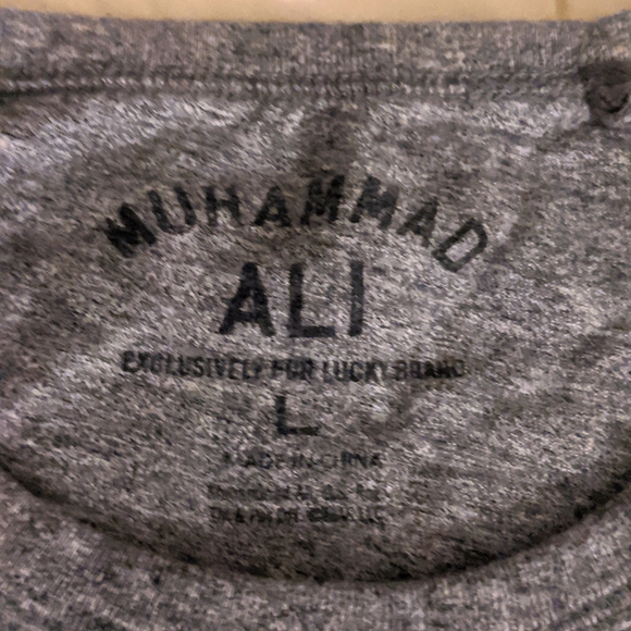 Muhammad Ali shirt - Picture 4 of 4